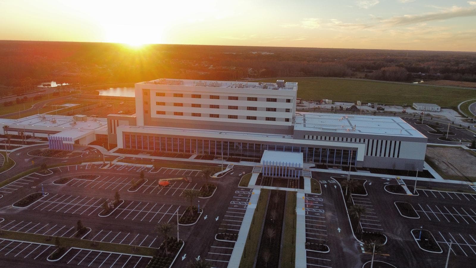 Athenas Services — hospital glass installation project